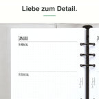 
Detail der A5-Kalendereinlage: Premiumpapier, Schnittkante und 6-fach-Lochung